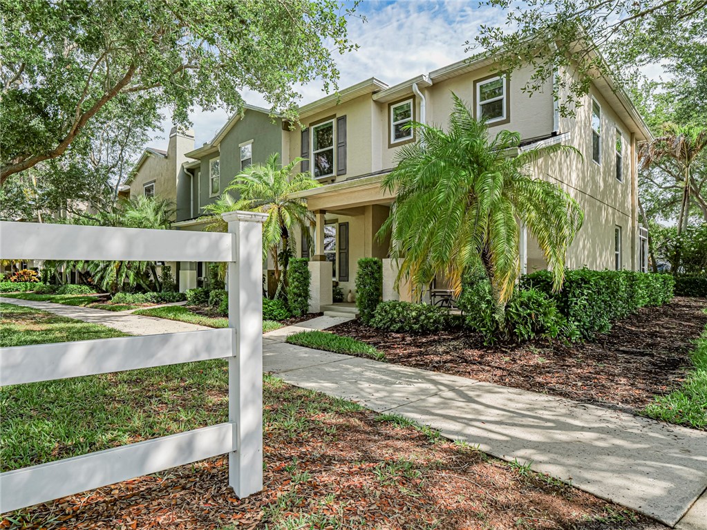 Photo 1 of 35 — 1838 Pointe West Way, Vero Beach, FL 32966