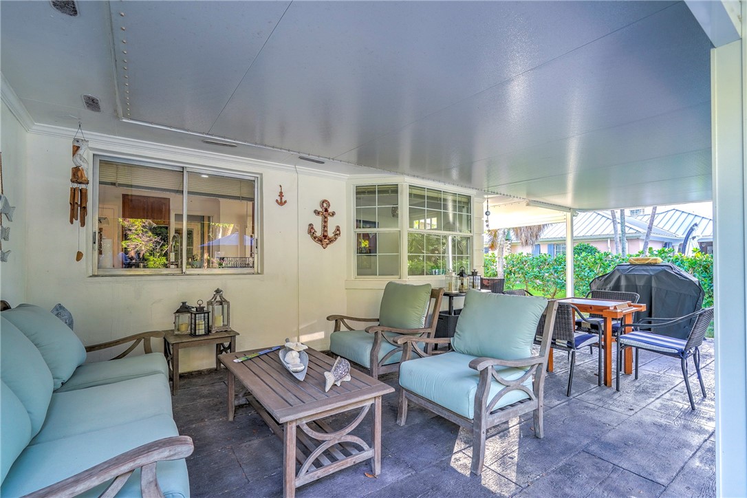 Vero Beach, Florida 32963, United States, 3 Bedrooms Bedrooms, ,3 BathroomsBathrooms,Residential,Active,201594