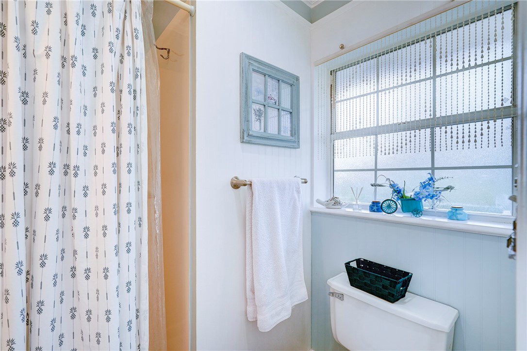 Vero Beach, Florida 32963, United States, 3 Bedrooms Bedrooms, ,3 BathroomsBathrooms,Residential,Active,201594