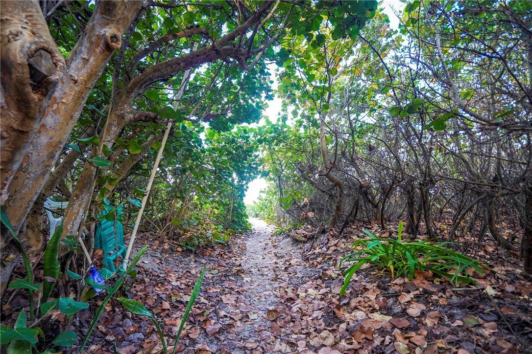 Vero Beach, Florida 32963, United States, 3 Bedrooms Bedrooms, ,3 BathroomsBathrooms,Residential,Active,201594