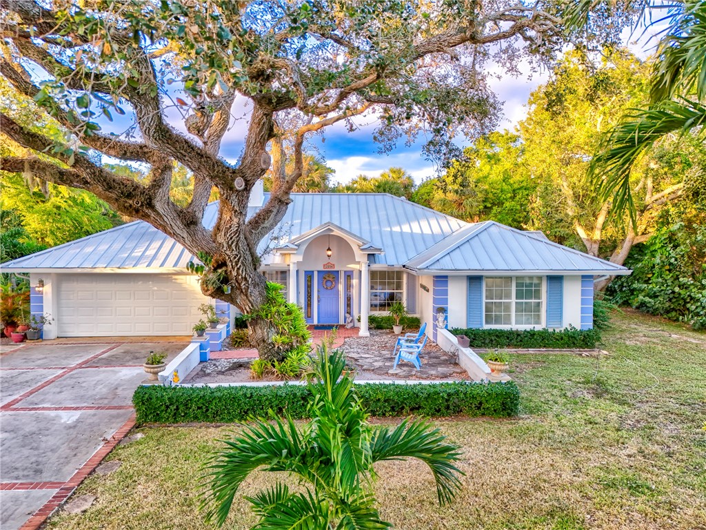 Vero Beach, Florida 32963, United States, 3 Bedrooms Bedrooms, ,3 BathroomsBathrooms,Residential,Active,201594