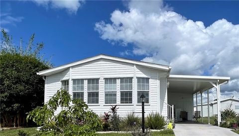 A home in Barefoot Bay