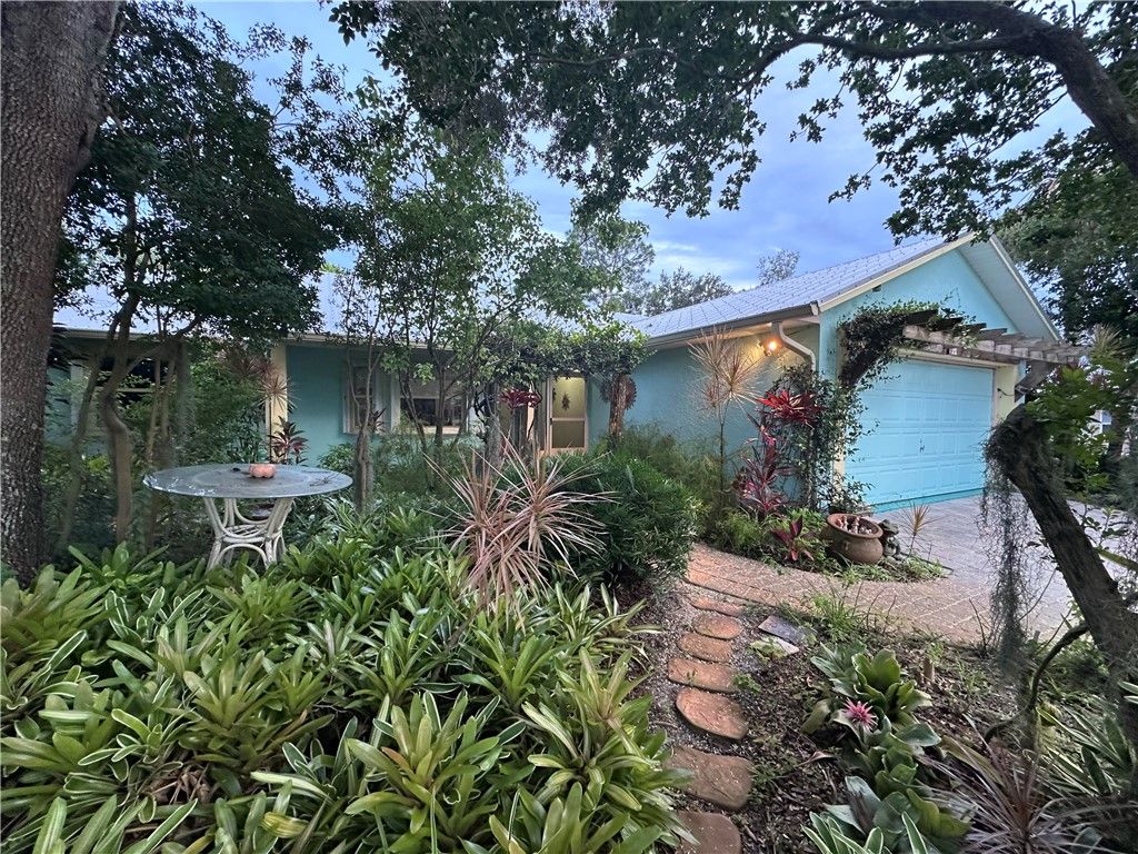Photo of 202 Joy Haven Drive, Sebastian, FL 32958 (MLS # 290868)