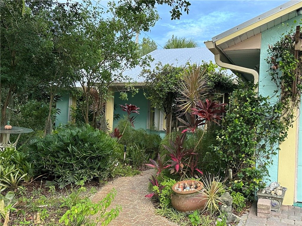 Photo of 202 Joy Haven Drive, Sebastian, FL 32958 (MLS # 290868)