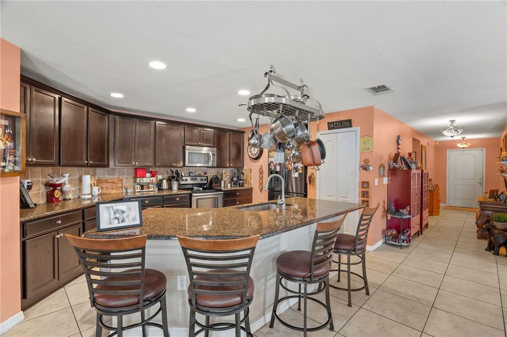 Photo of 220 Bellamy Trail, Sebastian, FL 32958 (MLS # 291587)
