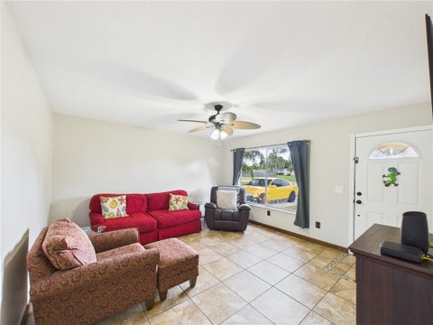 1490 Mariposa Drive Ne, Palm Bay, FL 32905