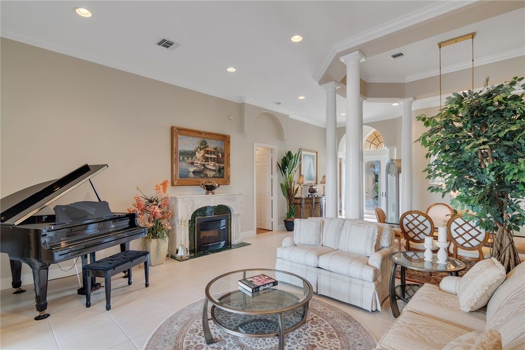 Photo of 4817 River Village Drive, Vero Beach, FL 32967 (MLS # 291798)