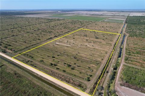 1555 130th Avenue Vero Beach FL 32966