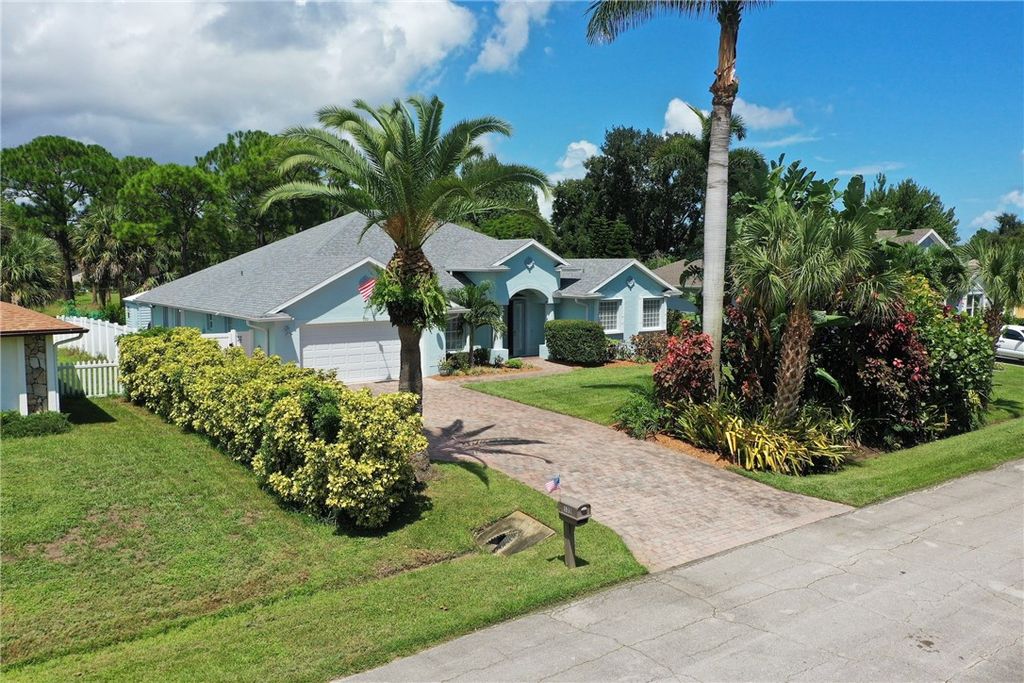 Photo of 533 Dominican Terrace, Sebastian, FL 32958 (MLS # 291135)