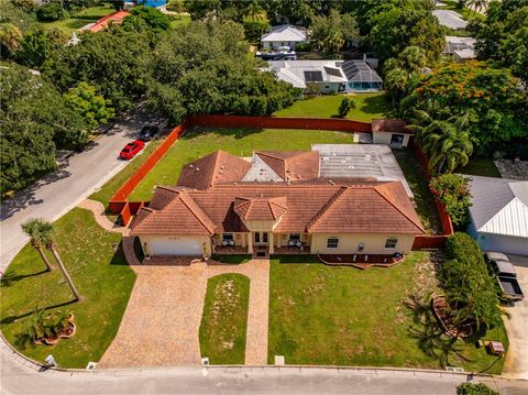 2206 Avilla Avenue Vero Beach FL 32960