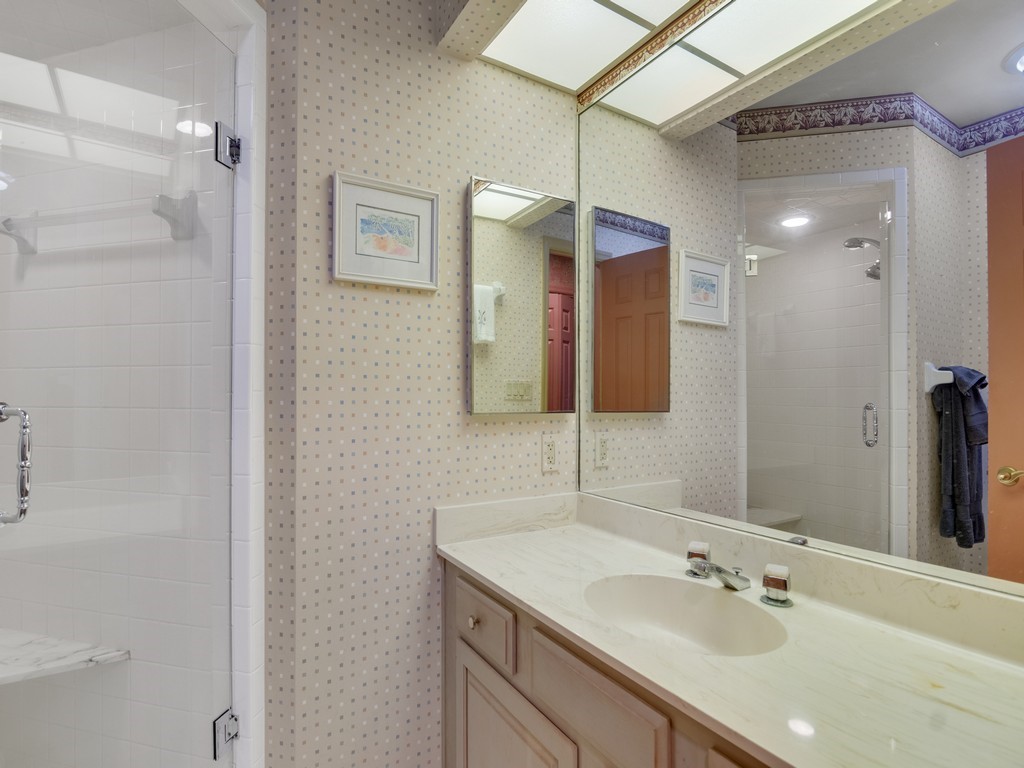 Indian River Shores, Florida 32963, United States, 2 Bedrooms Bedrooms, ,4 BathroomsBathrooms,Residential,Active,235205