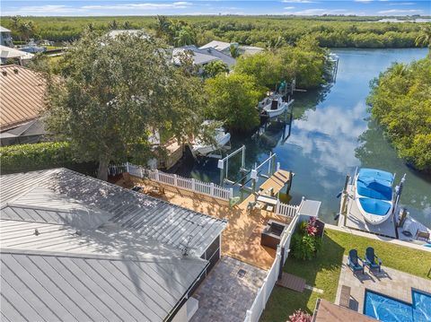 A home in Hutchinson Island