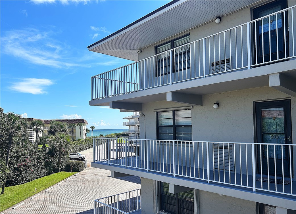 5300 Highway A1a 305