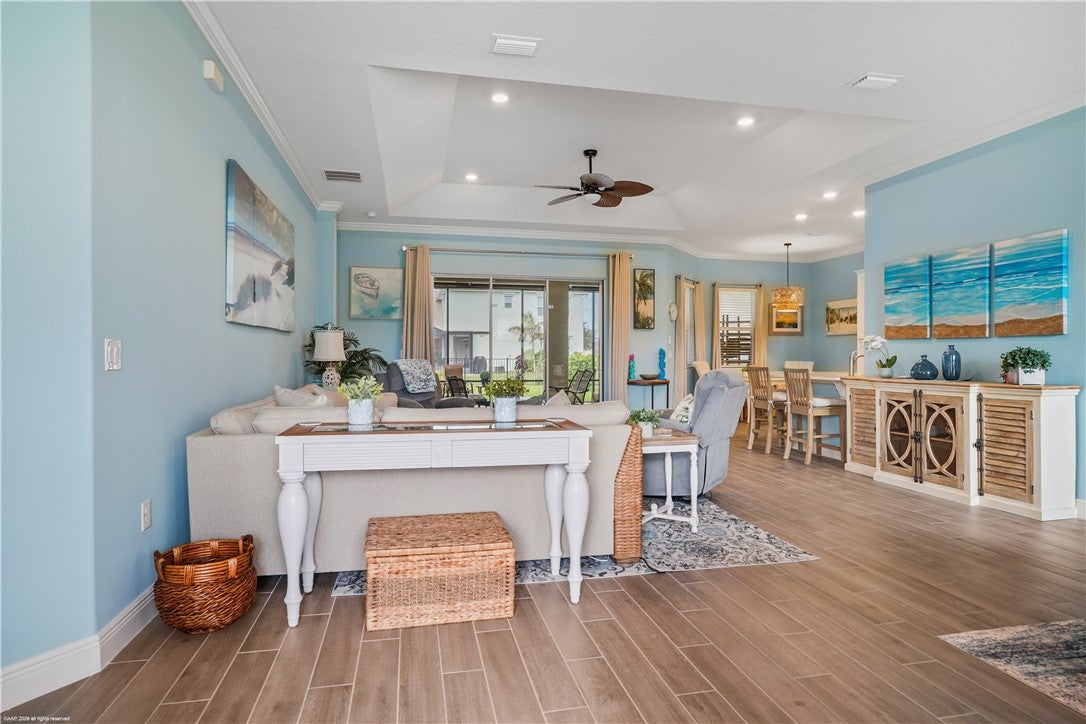 2534 Saint Lucia Circle