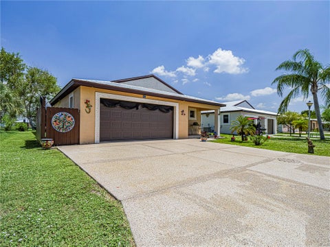 23 Arboles Del Norte, Fort Pierce, FL 34951