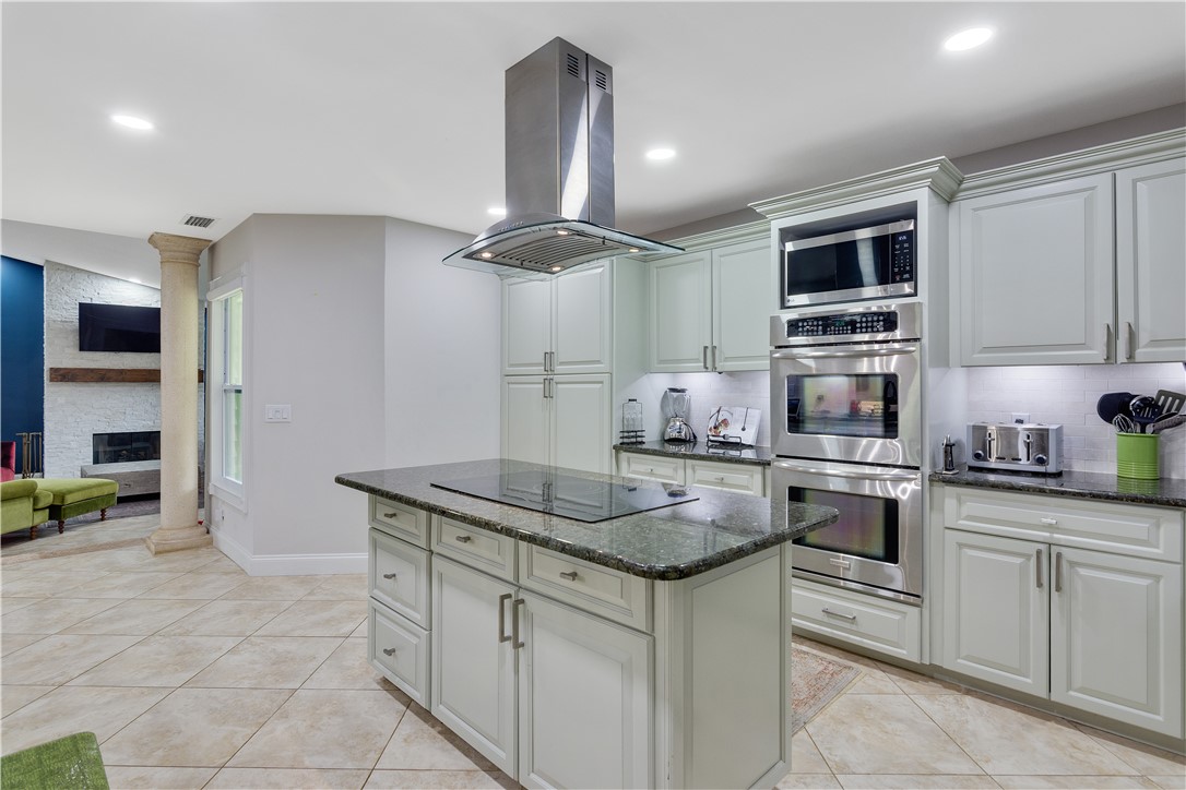 Vero Beach, Florida 32968, United States, 5 Bedrooms Bedrooms, ,3 BathroomsBathrooms,Residential,Active,161195