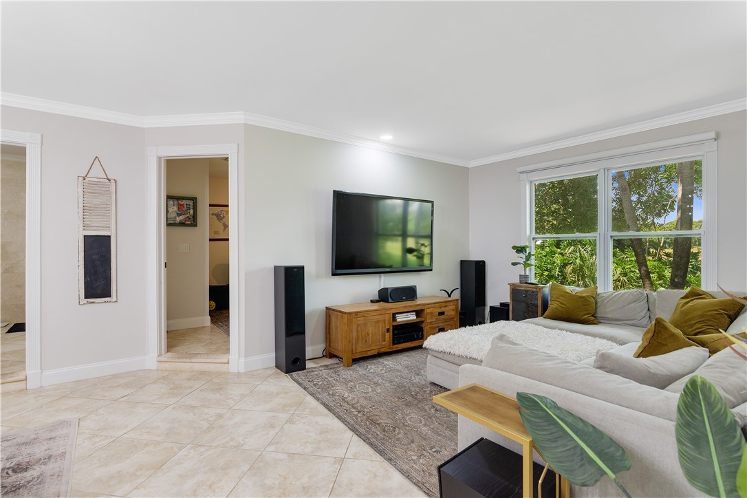 Vero Beach, Florida 32968, United States, 5 Bedrooms Bedrooms, ,3 BathroomsBathrooms,Residential,Active,161195