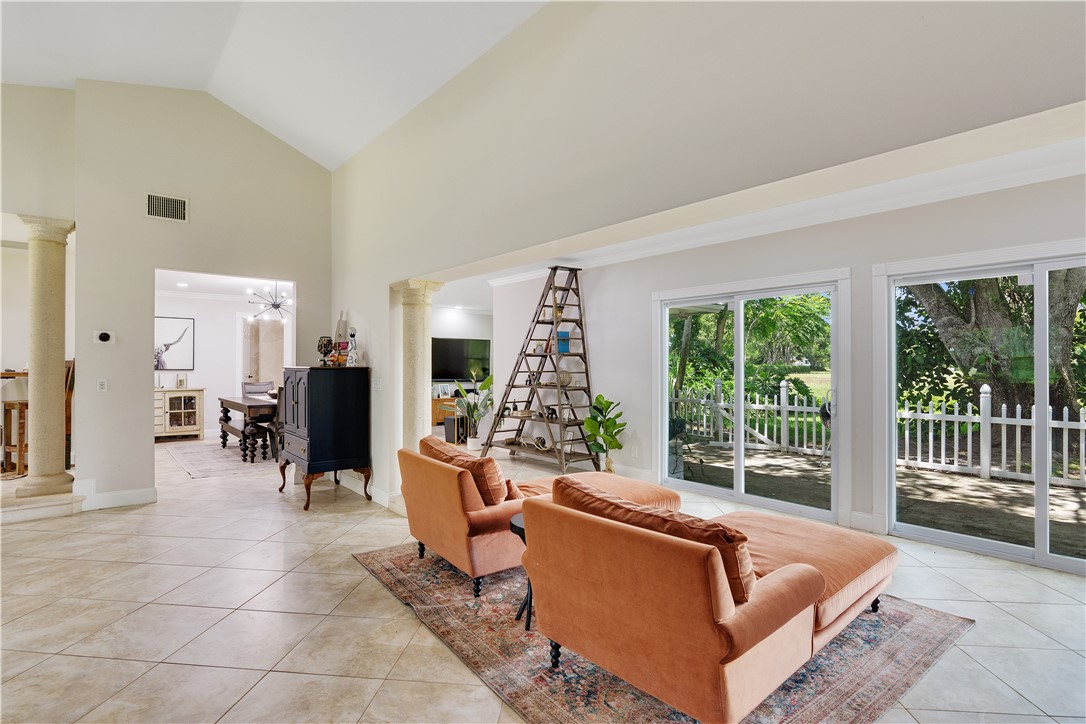 Vero Beach, Florida 32968, United States, 5 Bedrooms Bedrooms, ,3 BathroomsBathrooms,Residential,Active,161195