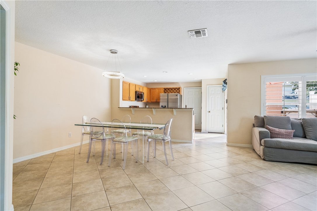 1541 Par Court