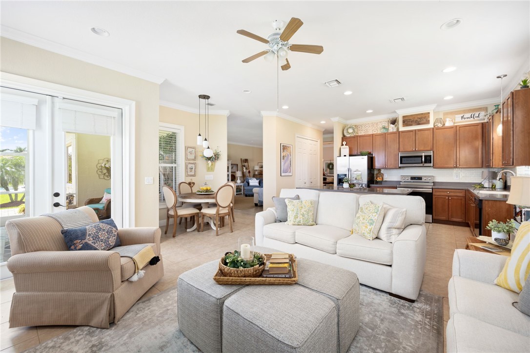 Vero Beach, Florida 32968, United States, 4 Bedrooms Bedrooms, ,3 BathroomsBathrooms,Residential,Active,72170