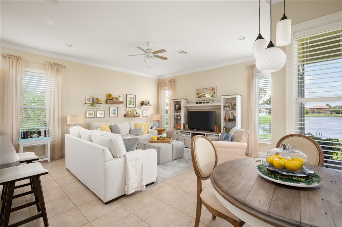 Vero Beach, Florida 32968, United States, 4 Bedrooms Bedrooms, ,3 BathroomsBathrooms,Residential,Active,72170