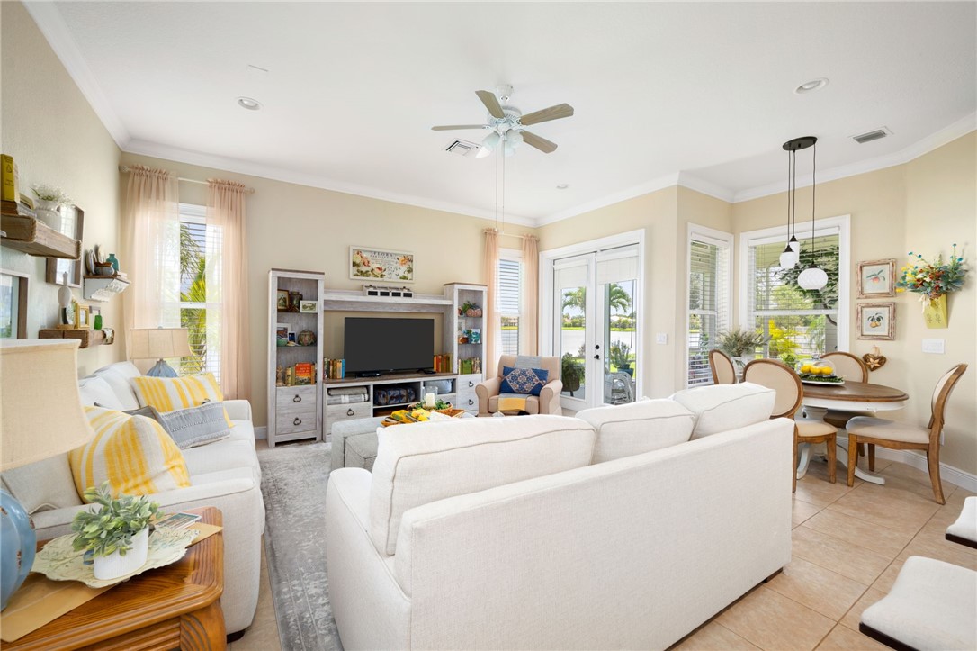 Vero Beach, Florida 32968, United States, 4 Bedrooms Bedrooms, ,3 BathroomsBathrooms,Residential,Active,72170