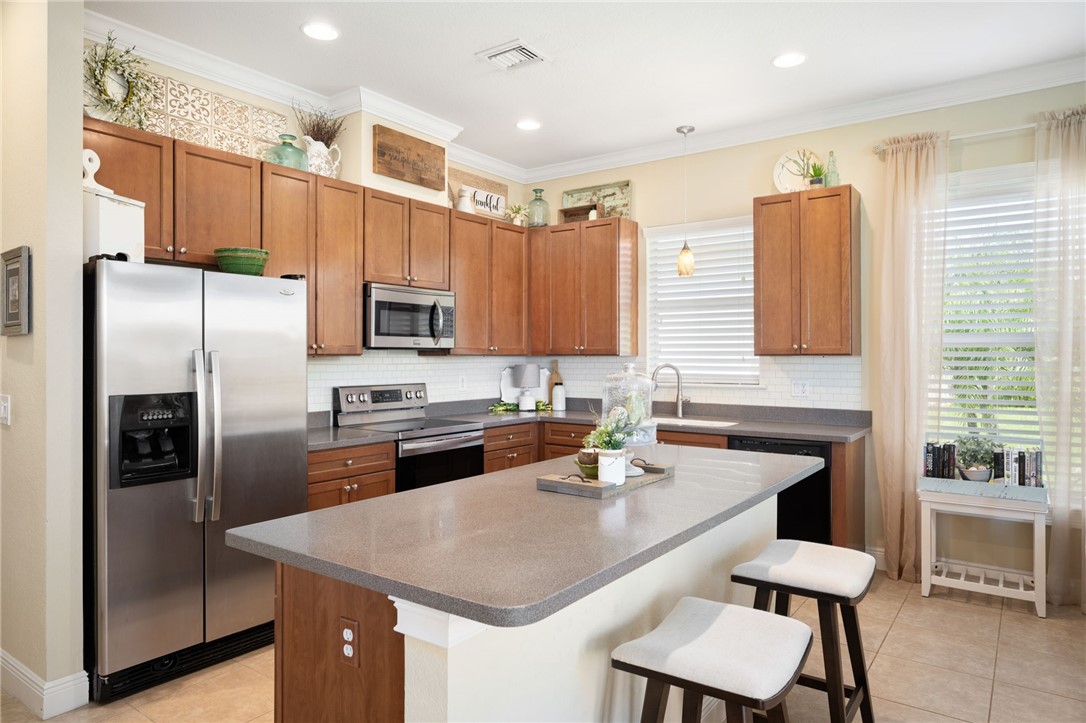 Vero Beach, Florida 32968, United States, 4 Bedrooms Bedrooms, ,3 BathroomsBathrooms,Residential,Active,72170