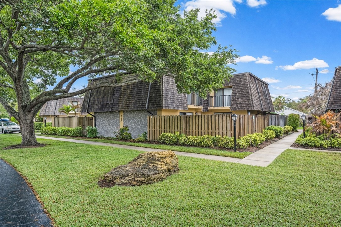 550 N Tropic Lane 6B