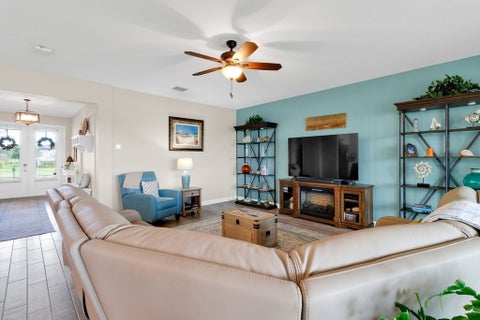 5985 Sequoia Circle, Vero Beach, FL 32967