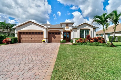 5985 Sequoia Circle, Vero Beach, FL 32967