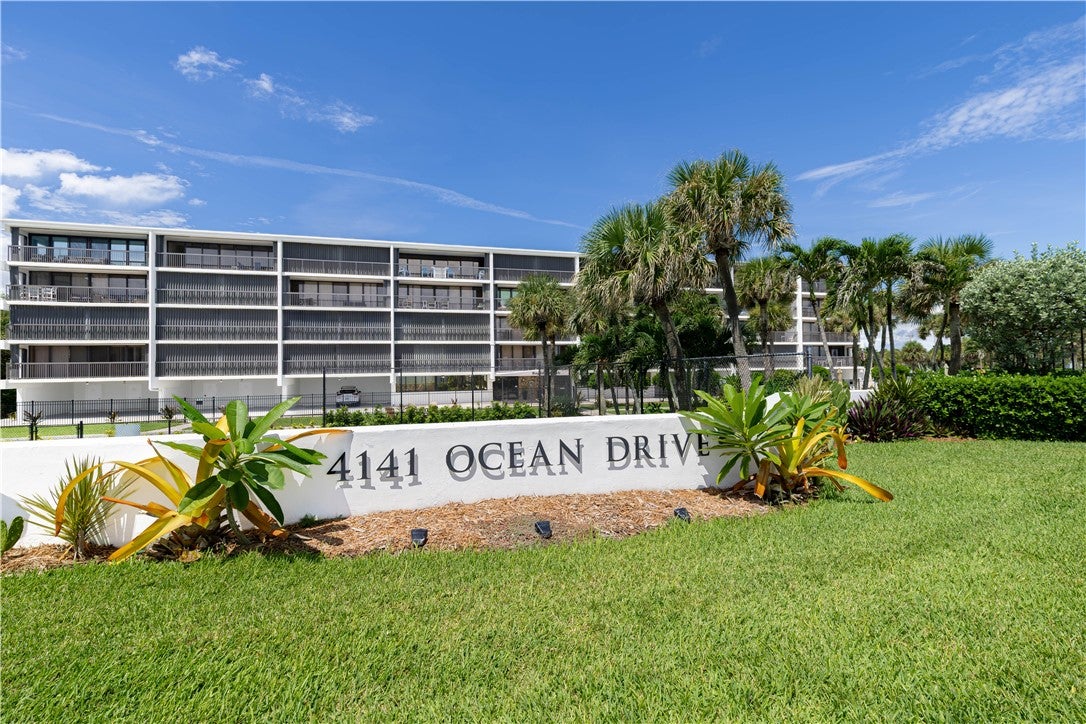 4141 Ocean Drive 504
