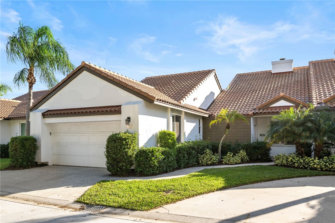 2051 Las Ramblas 2051