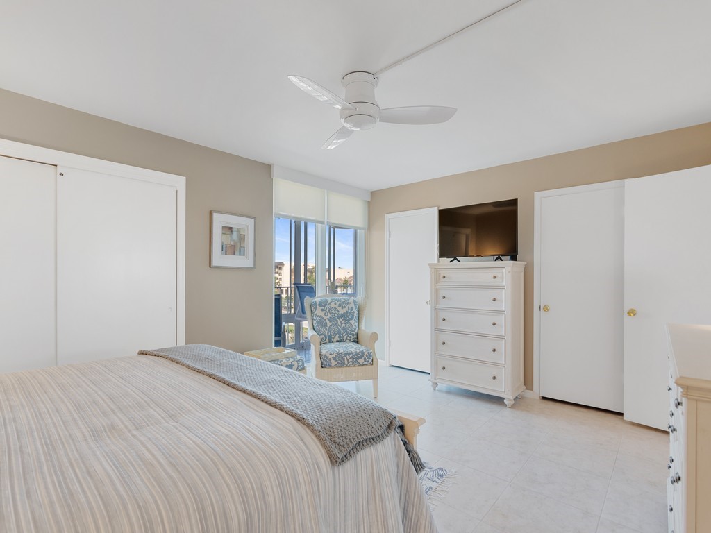 Vero Beach, Florida 32963, United States, 2 Bedrooms Bedrooms, ,2 BathroomsBathrooms,Residential,Active,4446