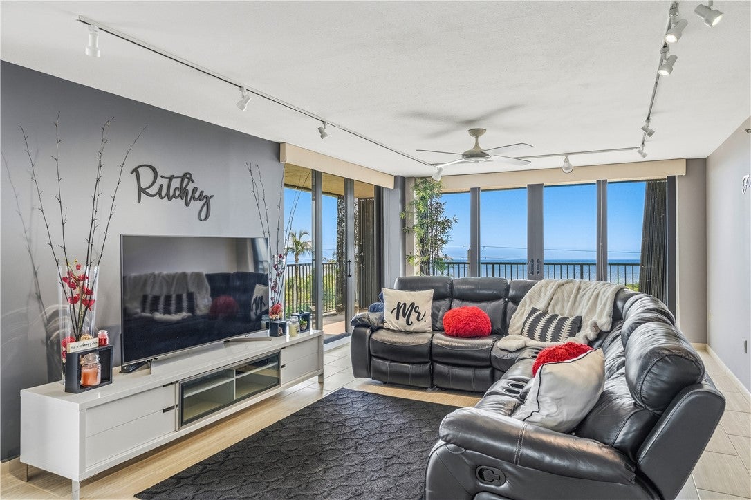 5047 N Highway A1a 503