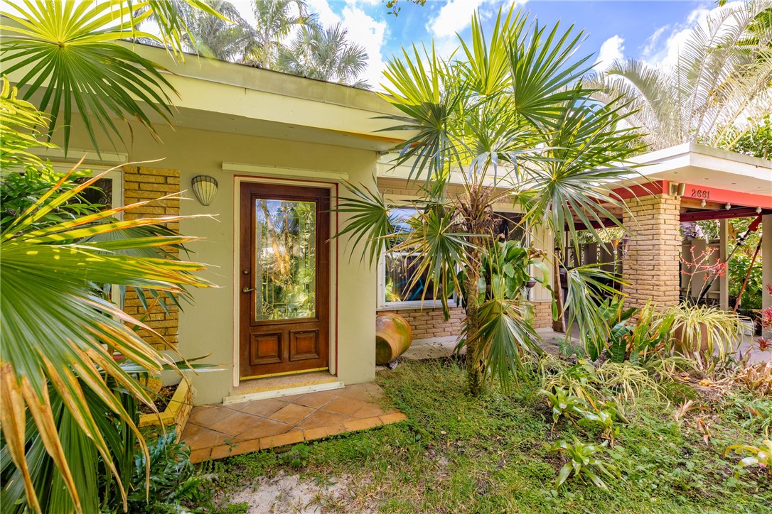 2661 Victory Boulevard