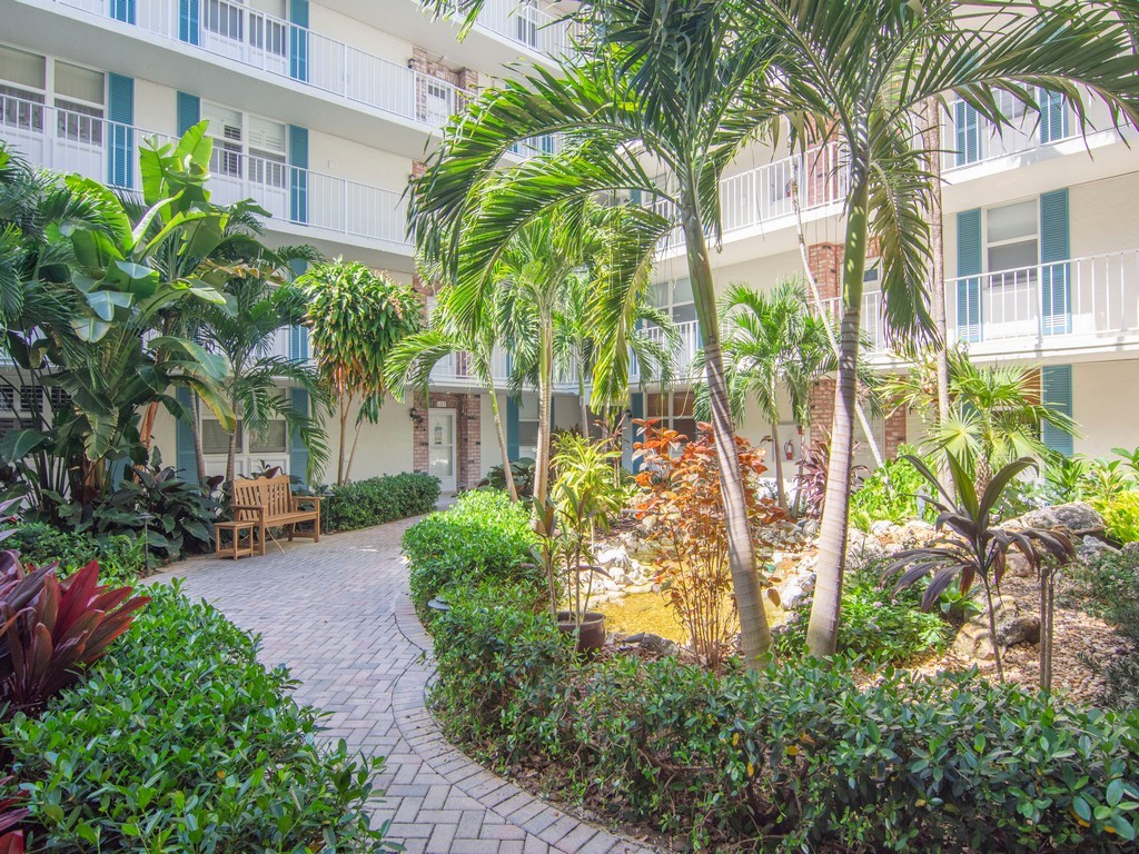 Vero Beach, Florida 32963, United States, 2 Bedrooms Bedrooms, ,2 BathroomsBathrooms,Residential,Active,235494