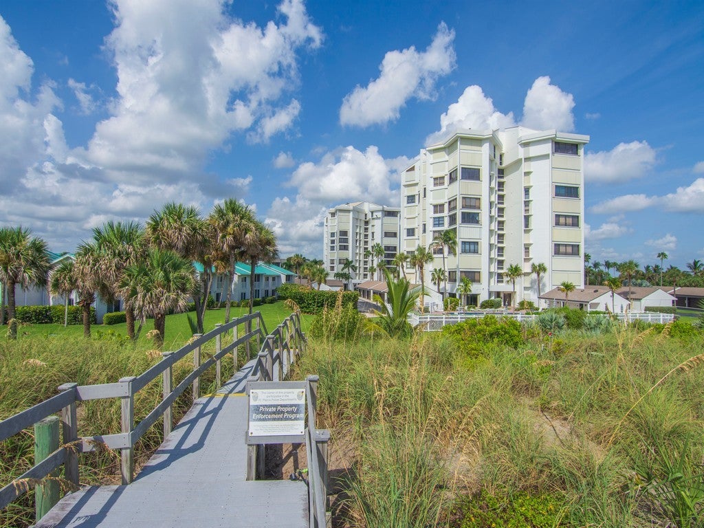 2400 S Ocean Drive 4121