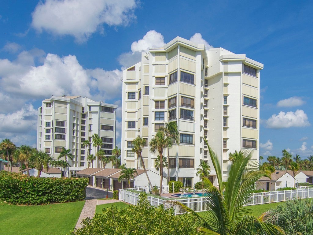 2400 S Ocean Drive 4121