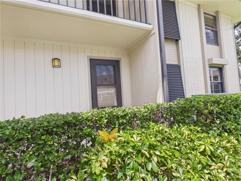 18 Plantation Drive 106, Vero Beach, FL 32966