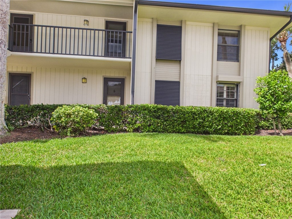 18 Plantation Drive 106, Vero Beach