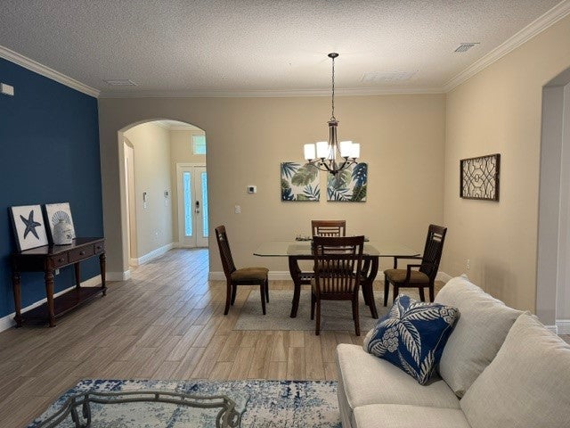 2557 Saint Lucia Circle