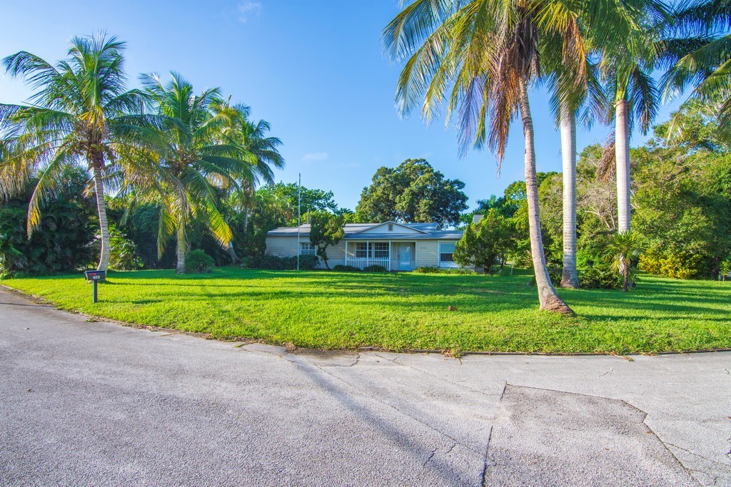 Vero Beach, Florida 32960, United States, 2 Bedrooms Bedrooms, ,2 BathroomsBathrooms,Residential,Active,228329
