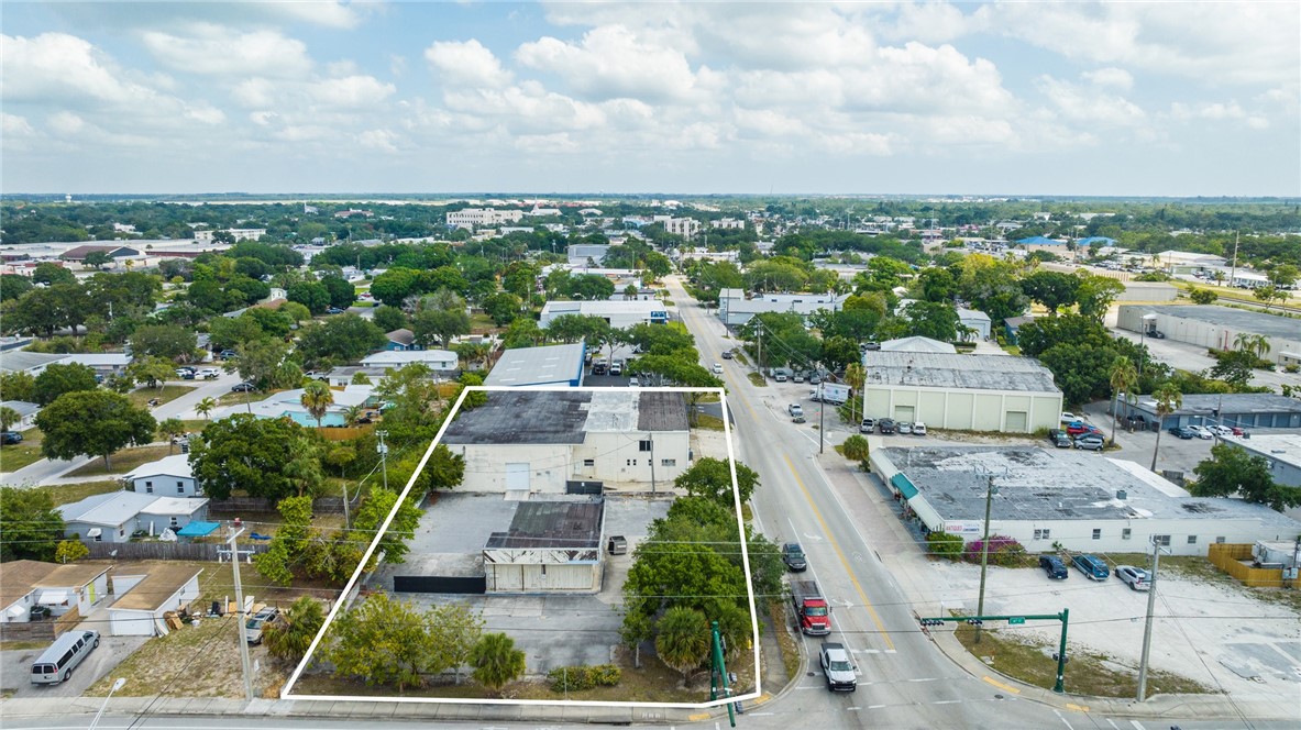 1639 & 1601 Old Dixie Highway