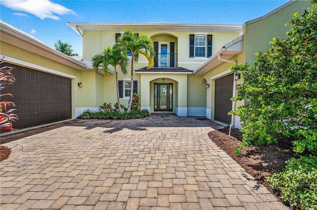 Photo of 2209 W Ocean Oaks Circle, Vero Beach, FL 32963 (MLS # 291097)