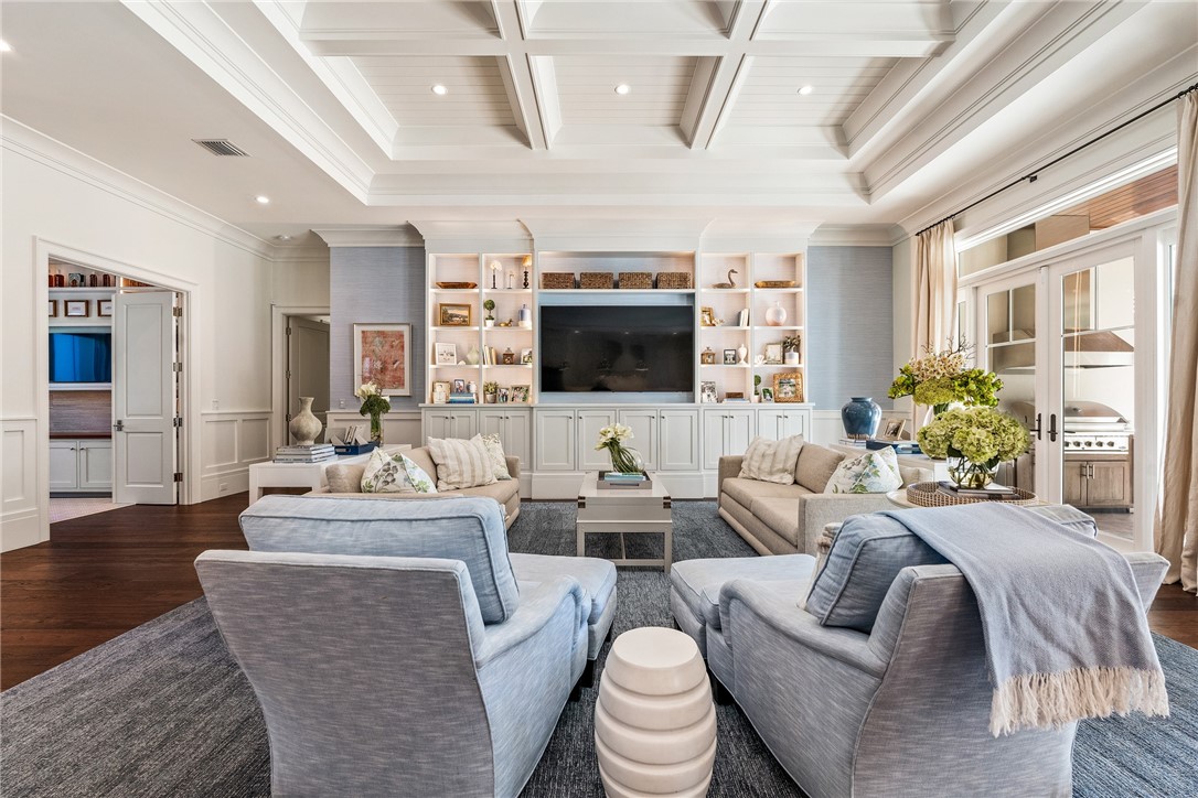 1335 Little Harbour Lane