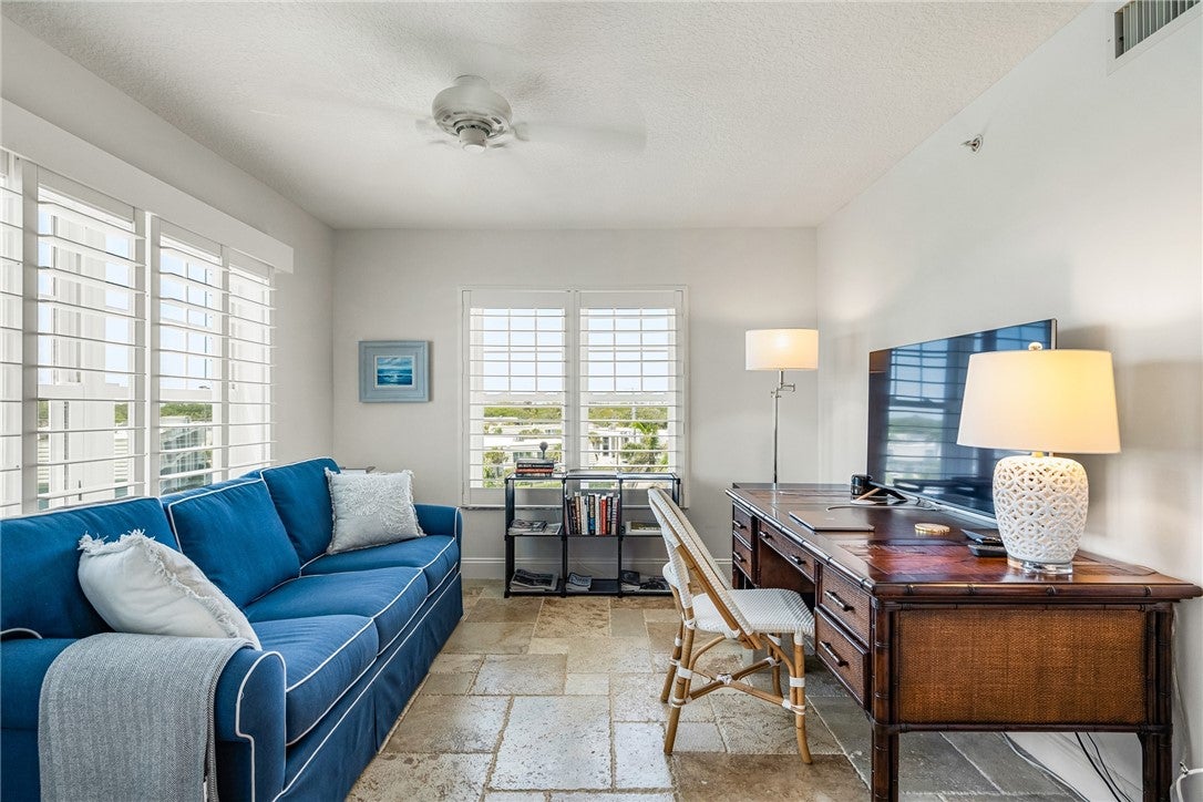 2700 Ocean Drive 405