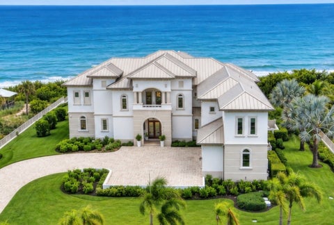 Photo of 826 Reef Road, Vero Beach, FL 32963 (MLS # 300319)