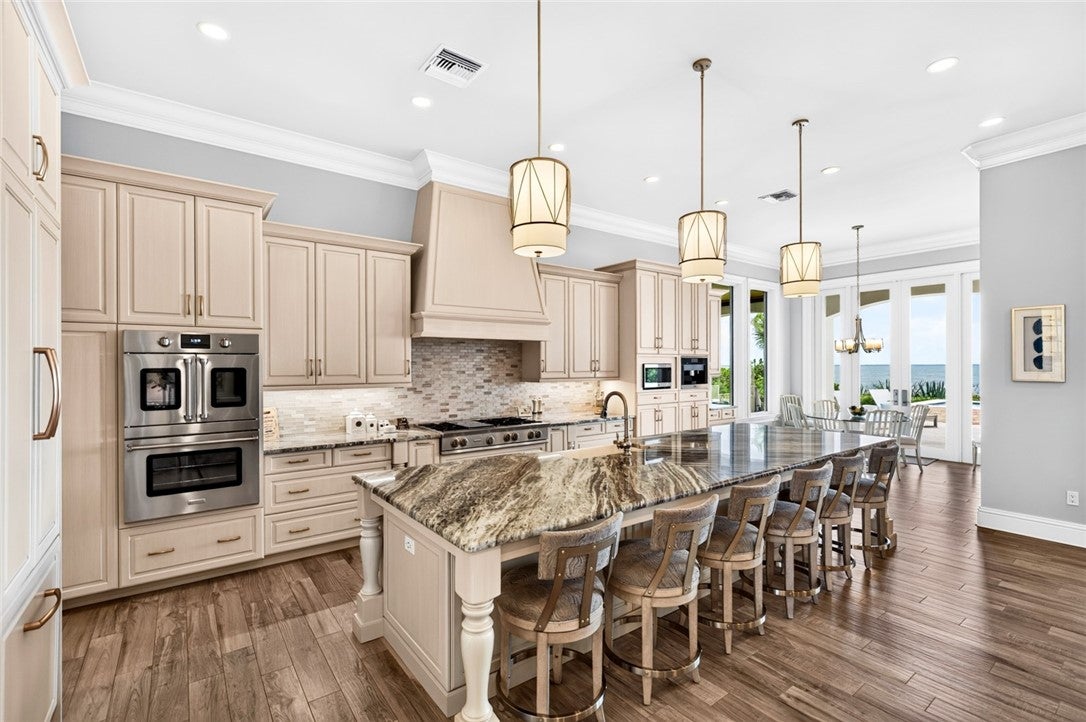 826 Reef Road