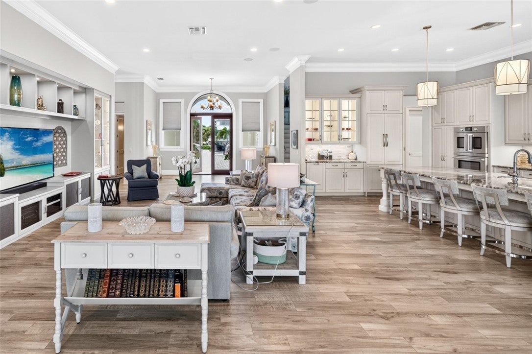 826 Reef Road