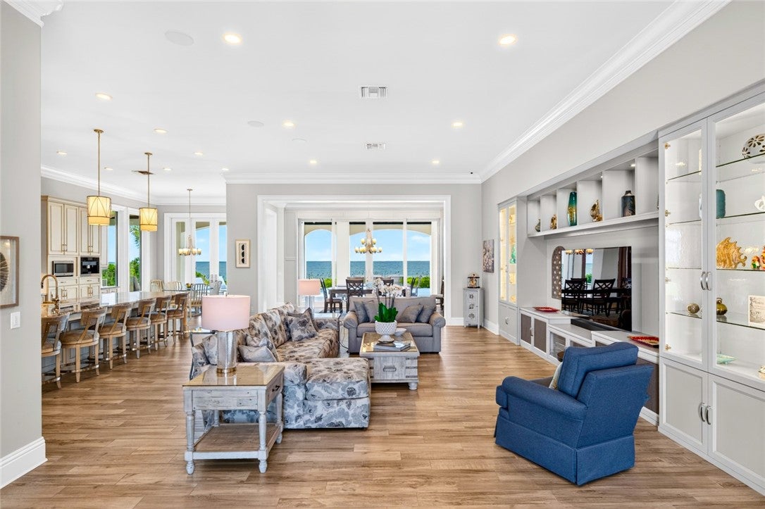 826 Reef Road